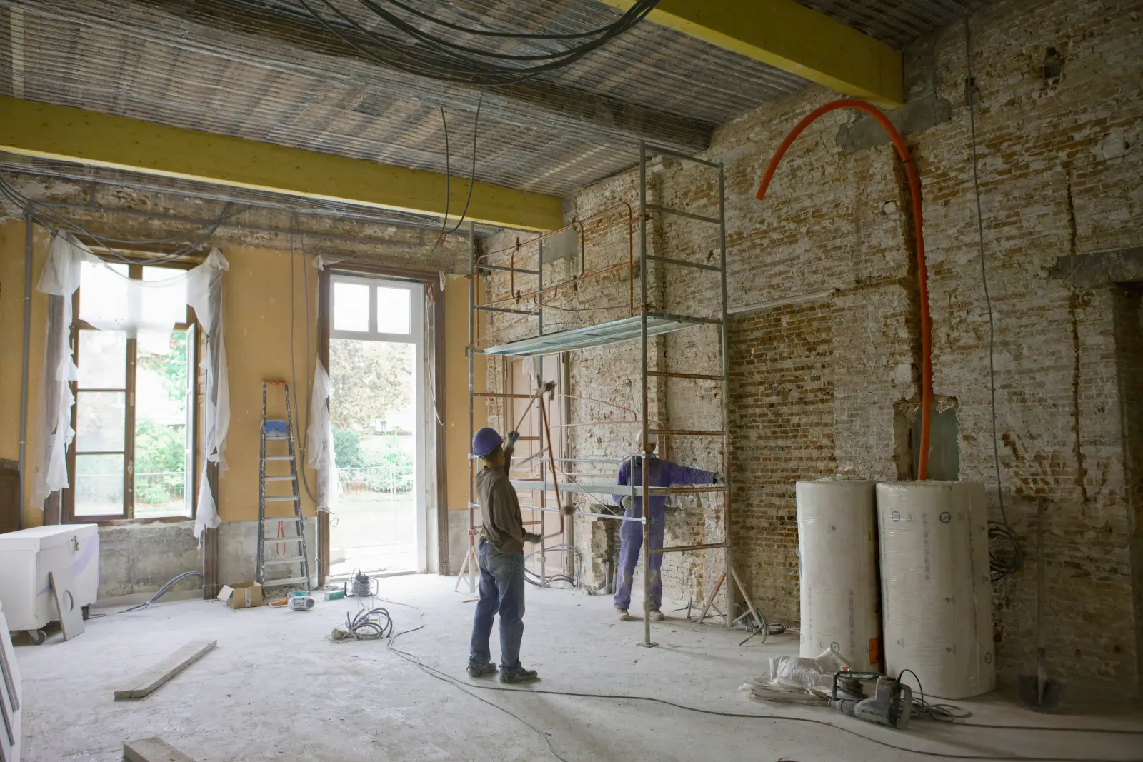 Obra de reforma integral en finca de Tarragona